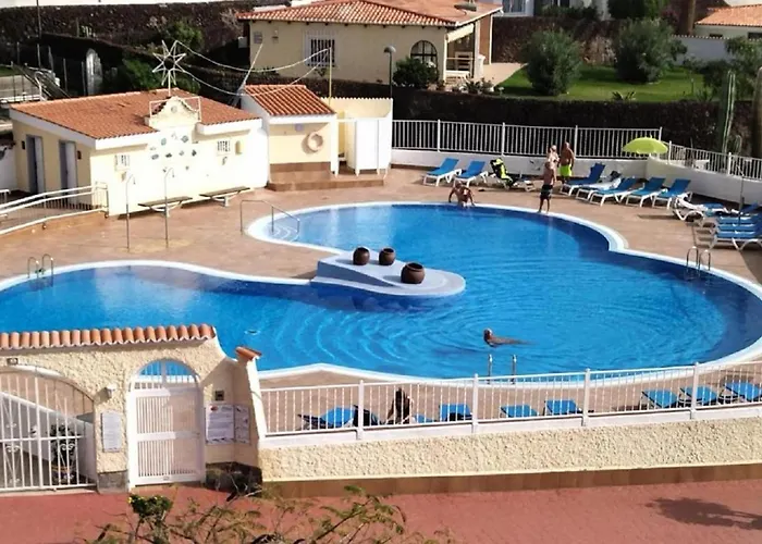 Paulmarie Miraverde 아파트 *